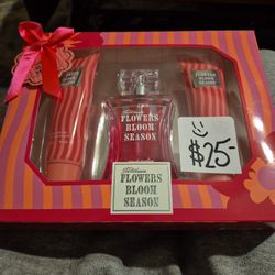 Flowers  Bloom  Lady's Set Gift Set Only $25