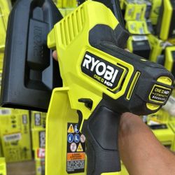 Ryobi 18 V brushless HP 8 inch chainsaw tool only