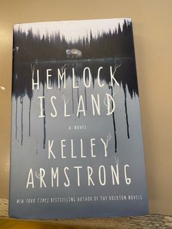 Hemlock Island Kelley Armstrong Hardcover 2023 1st Ed St. Martin's Press DJ