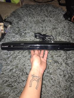 SONY BLUE RAY PLAYER