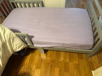Gray Toddler Bed with Mattress