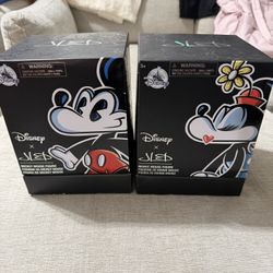 Disney X JLed Mickey Mouse And Minnie Mouse Figures