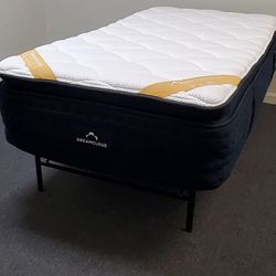 DreamCloud Premier Rest Mattress (Twin XL)