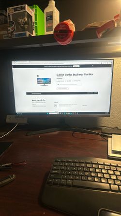 Samsung SJ55W 28” Monitor