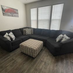 Sectional  + Ottoman 