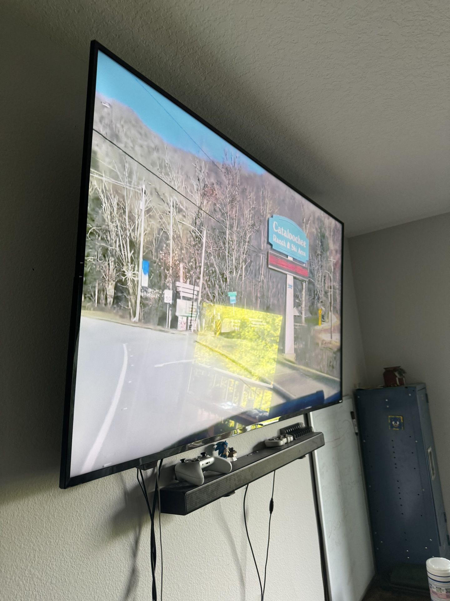 65” 4K TV with Sound Bar Combo