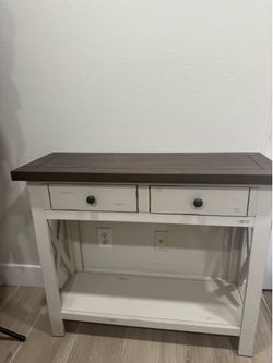 Entryway table