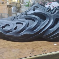 Adidas Adifom Quake Sneakers Size 5 $30