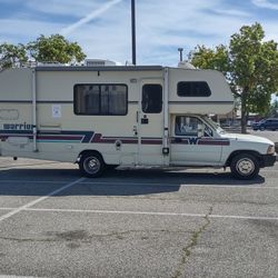 1992 Toyota Winnebago Motorhome 