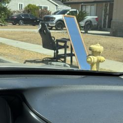 Free Mirror And Chair 