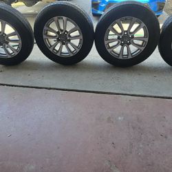 Nissan Pathfinder OEM 18 Inch Rims And Tires 