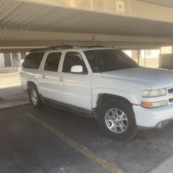 2004 Z71 4x4 Suburban