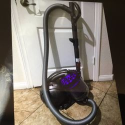 Vacuum Dyson 39Dc