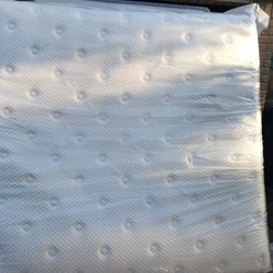 King Size Mattress And Boxpring Free Delivery 