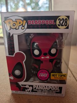 Funko POP! Marvel Deadpool Pandapool Flocked Chase #328 Hot Topic Exclusive