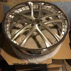 24 Inch Rucci rims 5 Lug 5x115