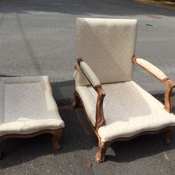 Kreiss Collection Lounge Chair