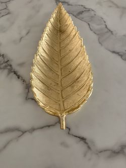 Gold Leaf-Shaped Decorative Tray