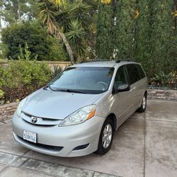 2006 Toyota Sienna