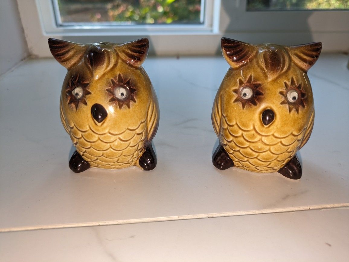 Vintage Owl Salt And Pepper Shakers