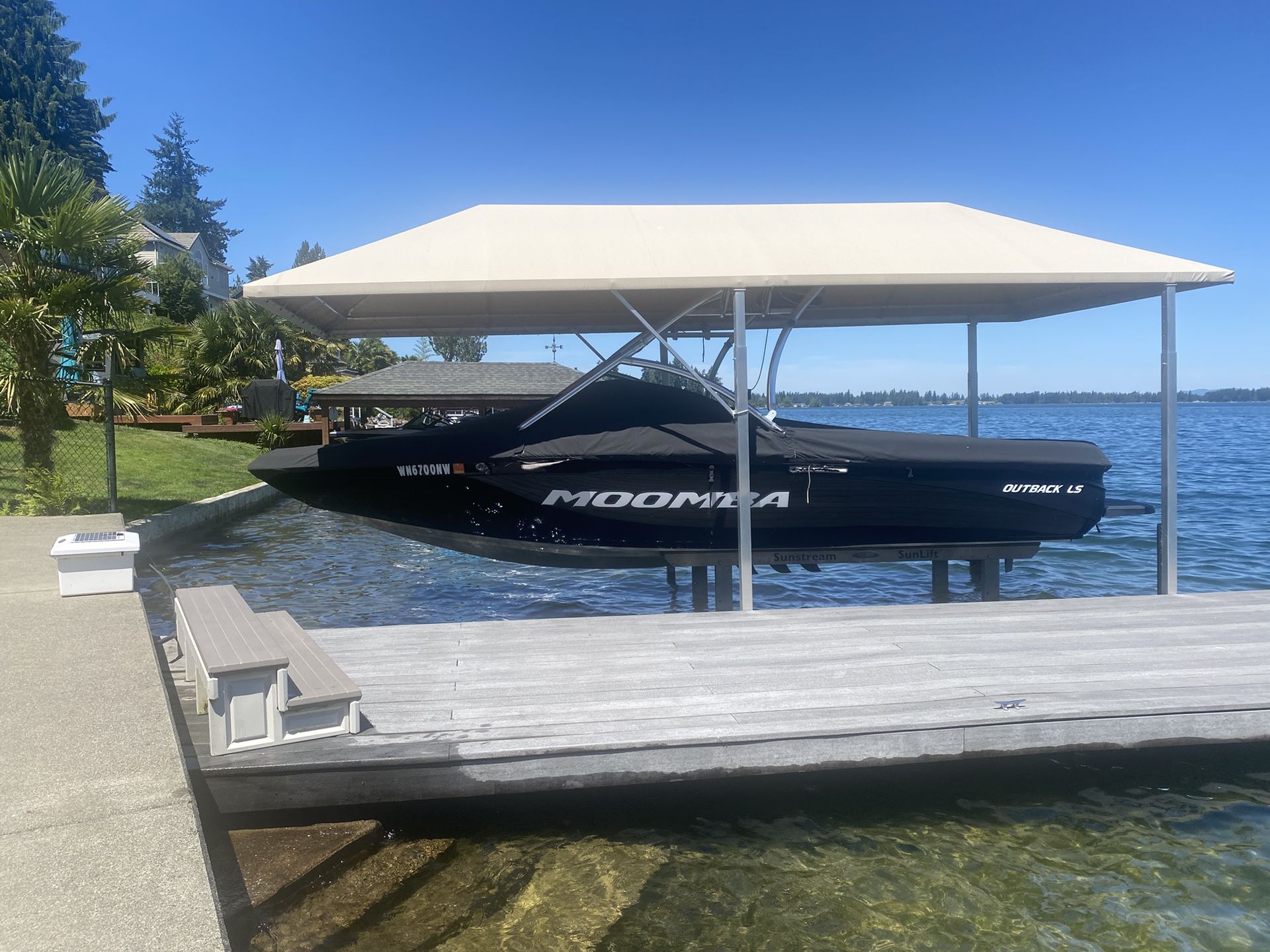 Sunstream Boat lift