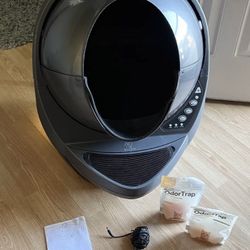 Litter-Robot 3 Connect Automatic Self-Cleaning Litter Box