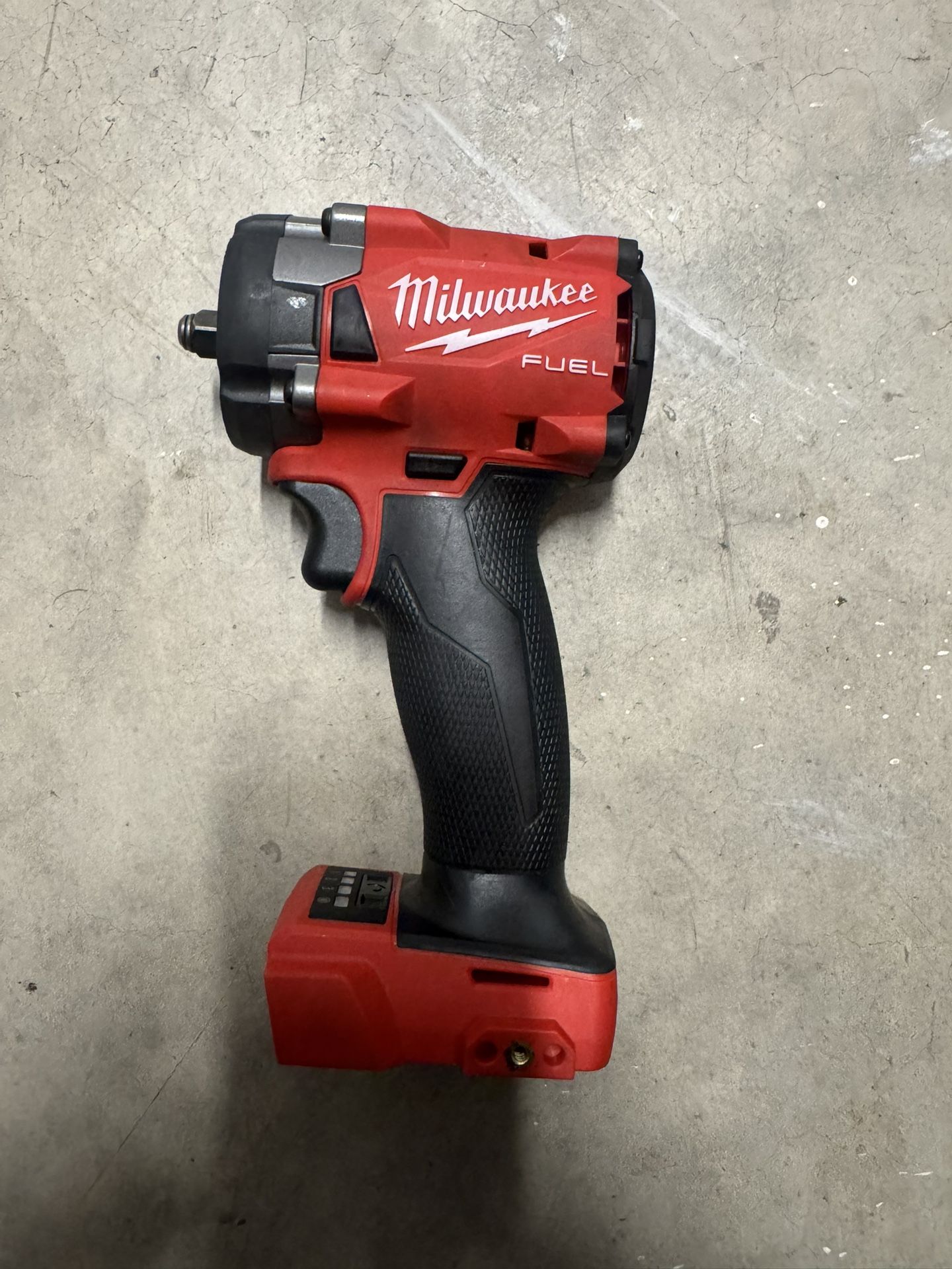 Milwaukee M18 FUEL 3/8” Compact Impact Wrench (Tool-Only)