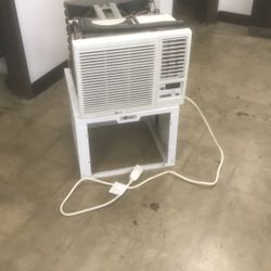 LG AC Unit, Wall/window Mount, Plug In