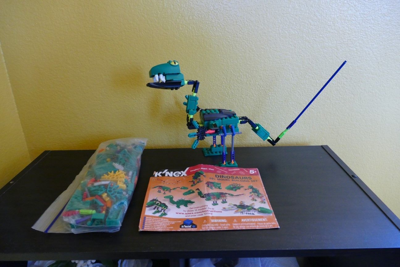 K'nex Dinosaurs 20 Models Building Set 12049