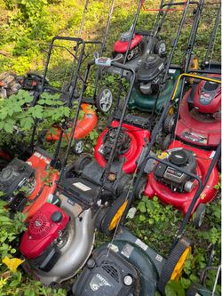 9 Non-Running Lawn Mowers – Parts or Repair