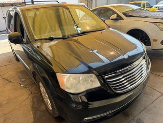 2015 Chrysler Town And Country.