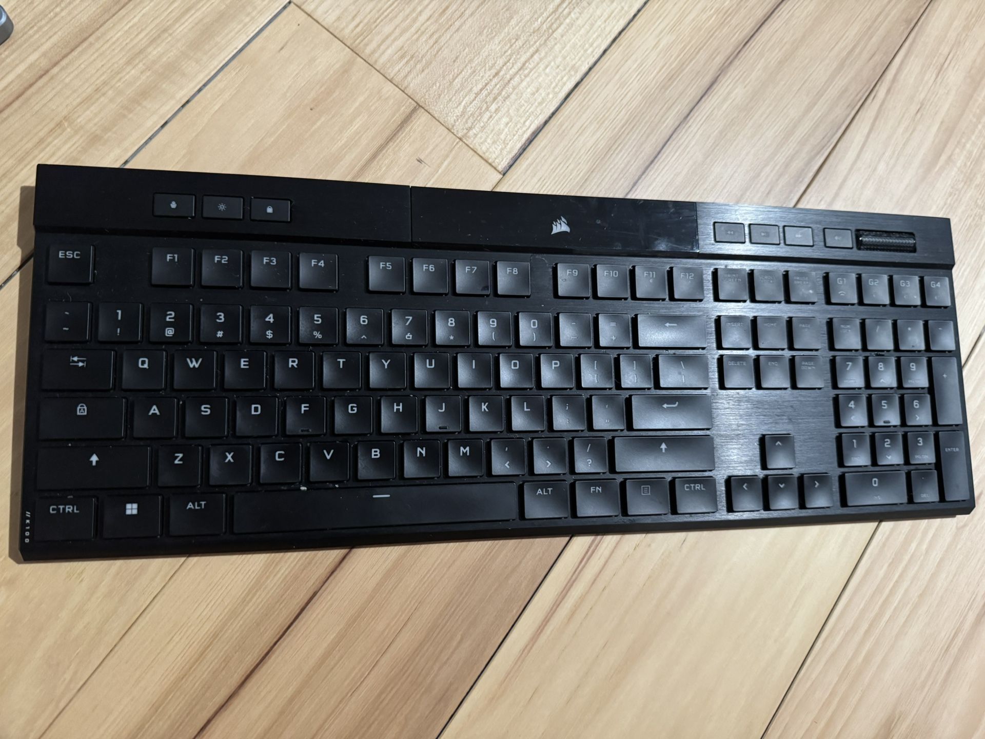 Corsair K100 Air