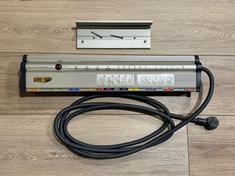 Monster POWERBAR 1100A/V Power Protector and Line Conditioner