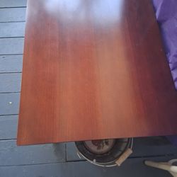 Mesa De Sentro buenas Condiciones No Rallada 