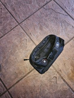 Black hand bag