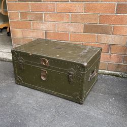 Army Trunk Antique Vintage Industrial Coffee Table Storage Bedroom Locker Chest 