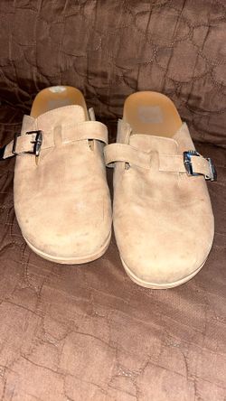 Woman Size 8 Shoes Nice And Comfy Hardly Used 