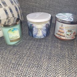 Bath & Body Works Candles