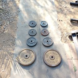 Weights 90lbs