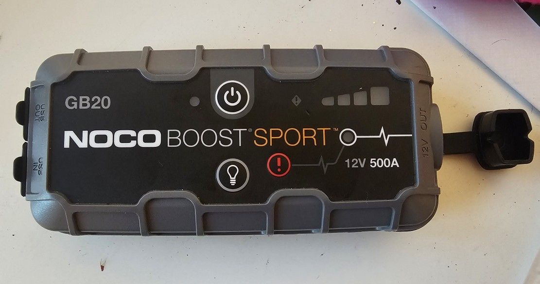 NOCO Boost Sport GB20 500 Amp 12-Volt UltraSafe Lithium Jump Starter Box