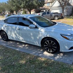 Nissan Altima 2018
