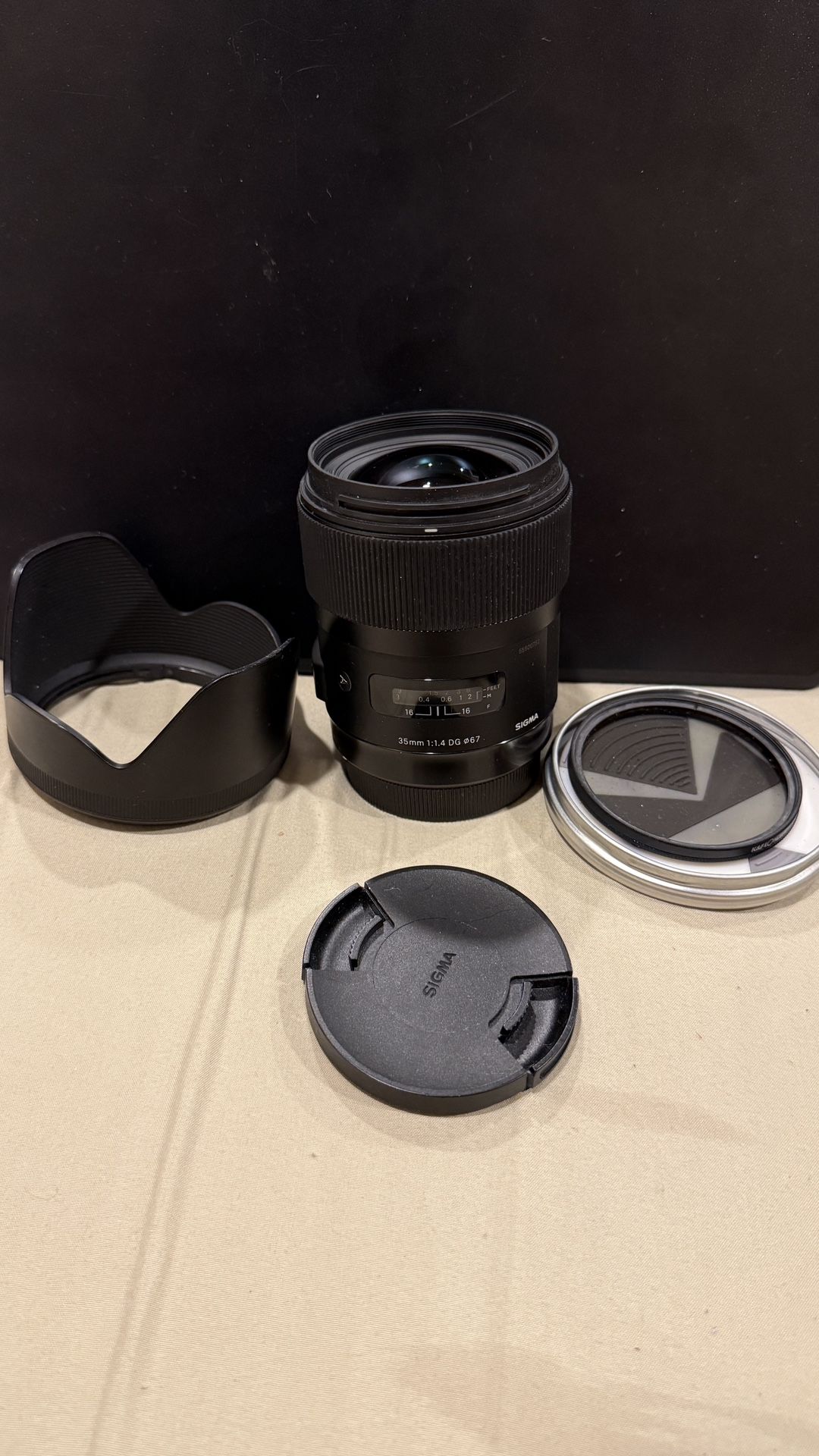 SIGMA 35mm 1.4 Art Lens (EF-Mount)