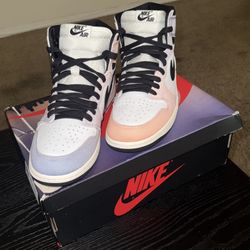 Nike Air Jordan 1 Retro High OG Skyline