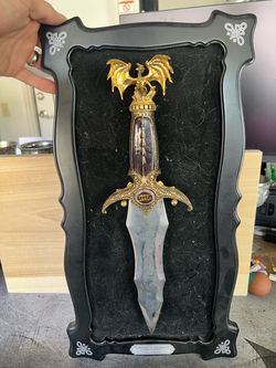 Vengeance of the Dragon Collector Knife