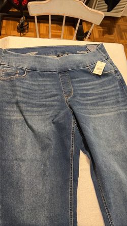 Women’s ankle jeans