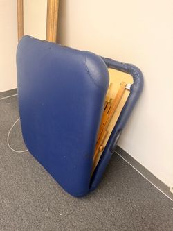 Massager table