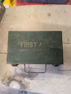 Bell System -D First Aid Kit