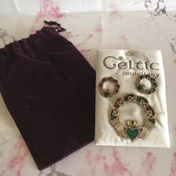 Claddagh Jewelry Set—earrings And Brooch 