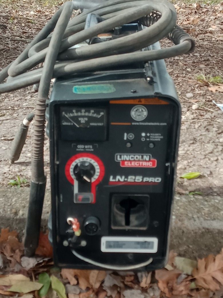 Lincoln Electric LN-25 Pro Wire Feed Welder