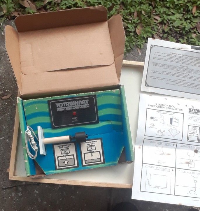 Holding Tank Alert System